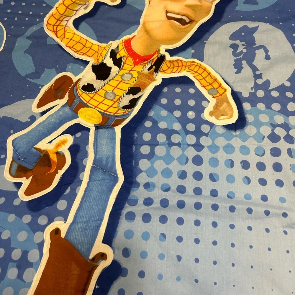 Toy Story Twin Comforter Blanket featuring Woody and‎ Buzz Lightyear